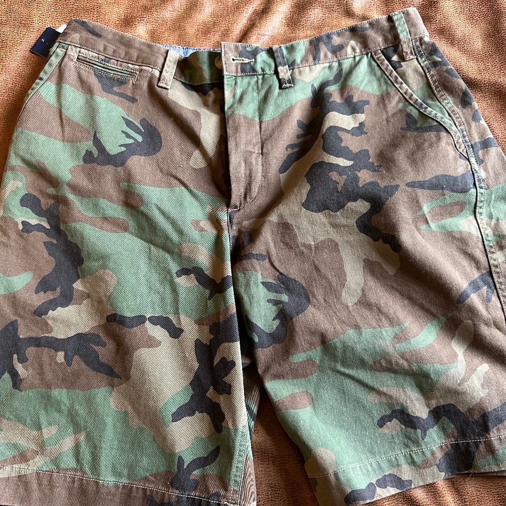 Ralph Lauren Men’s surplus camo shorts